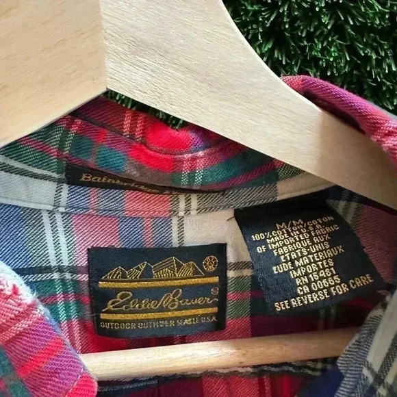 Vintage Eddie  Bauer Bainbridge Plaid Flannel Medium - Picture 4 of 5